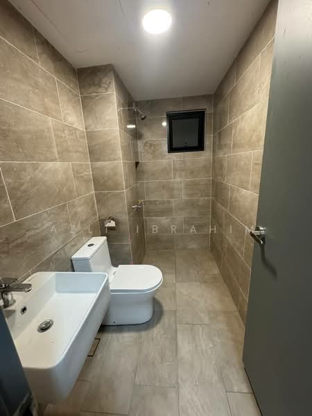 Service Residence for Sale at M Arisa - Azli Ibrahim - Bathroom - PropertyGuru.com.my