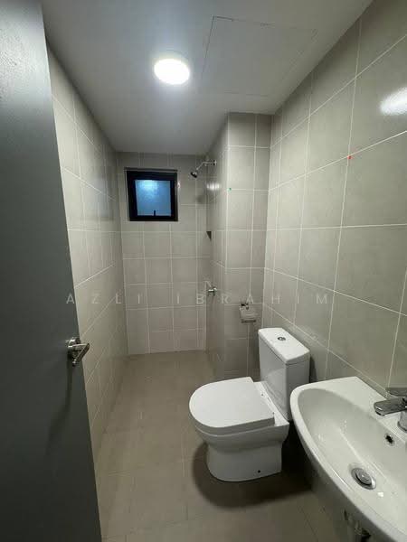 Service Residence for Sale at M Arisa - Azli Ibrahim - Bathroom - PropertyGuru.com.my