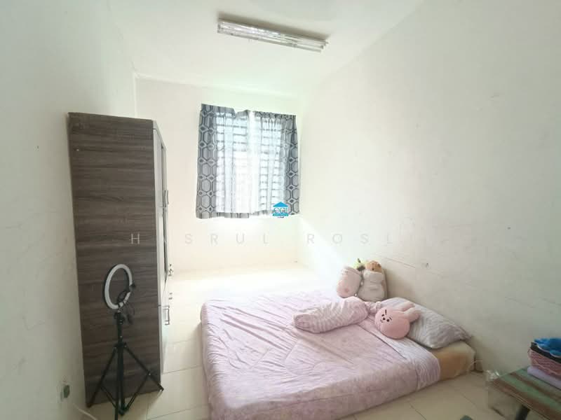 2-storey Terraced House for Sale in Bandar Mutiara (Sungai Petani) - Hasrul Rosli - Bedroom - PropertyGuru.com.my