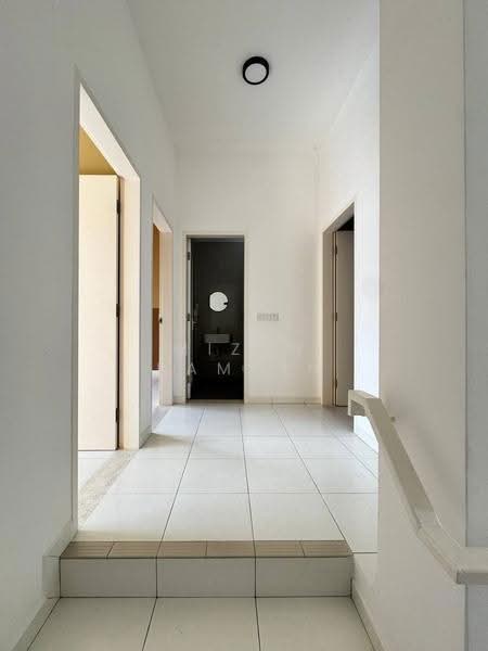 2-storey Terraced House for Sale in Puncak Alam (Selangor) - Mizan Ramlan - Corridor - PropertyGuru.com.my