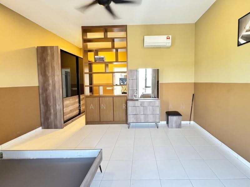 2-storey Terraced House for Sale in Puncak Alam (Selangor) - Mizan Ramlan - Bedroom - PropertyGuru.com.my