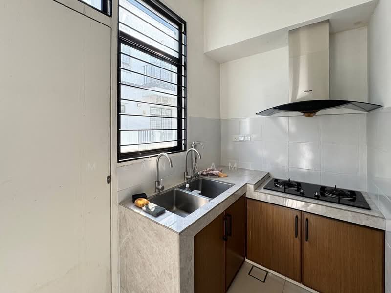2-storey Terraced House for Sale in Puncak Alam (Selangor) - Mizan Ramlan - Kitchen - PropertyGuru.com.my