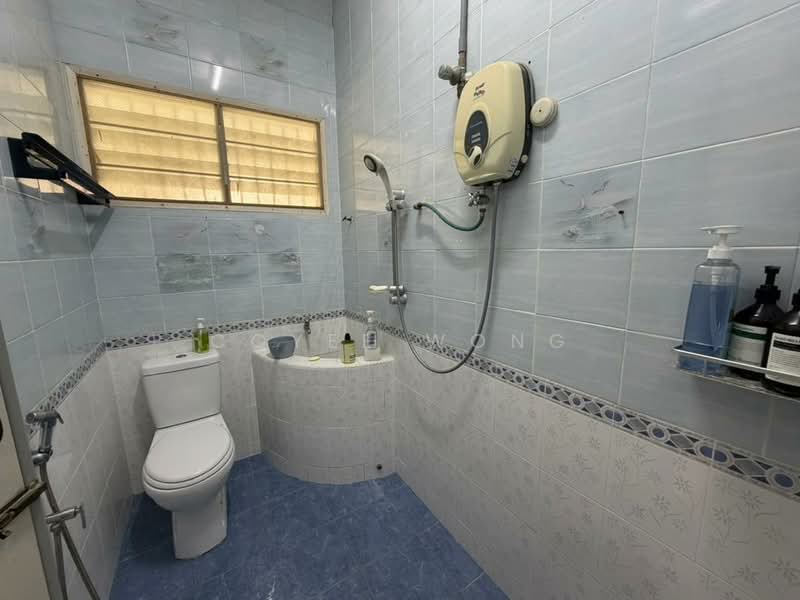Rumah Teres 1.5-Tingkat untuk Dijual di Taman Ehsan (Kepong) - Coyee Wong - Bathroom - PropertyGuru.com.my