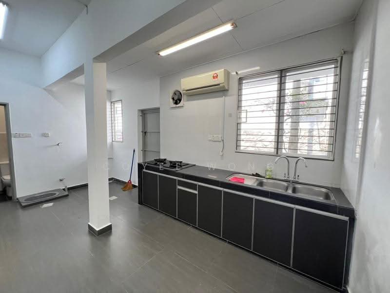 Rumah Teres 2.5-Tingkat untuk Dijual di Bandar Sri Damansara (Selangor) - Coyee Wong - Kitchen - PropertyGuru.com.my