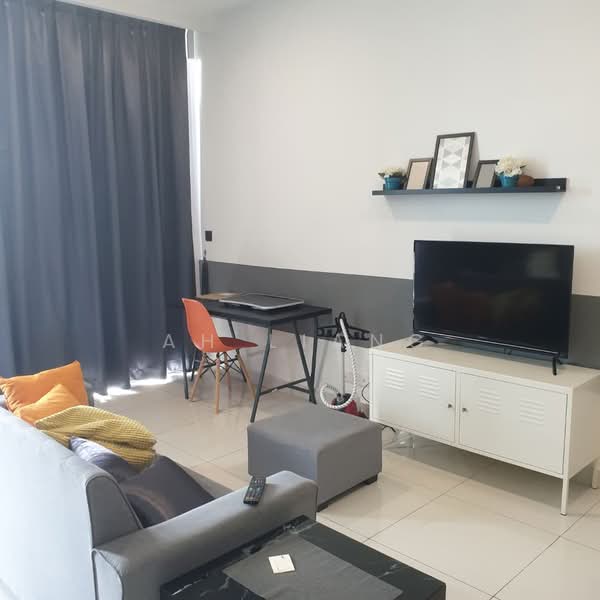 Kediaman Servis untuk Dijual di Green Haven - Ah Liang - Living Room - PropertyGuru.com.my