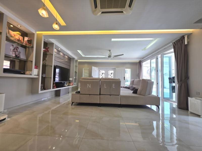 Bungalow House untuk Dijual di Taman Hulu Langat Jaya (Cheras) - Ken Lew - Living Room - PropertyGuru.com.my