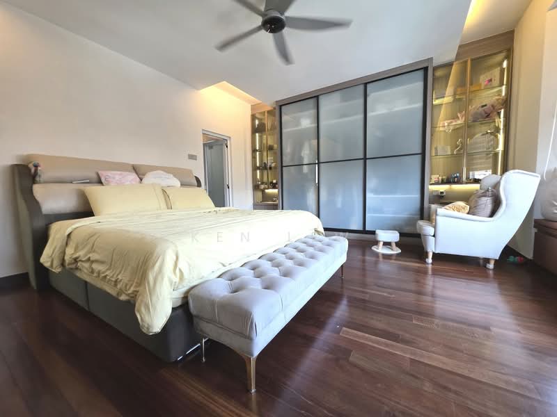 Bungalow House untuk Dijual di Taman Hulu Langat Jaya (Cheras) - Ken Lew - Master Bedroom - PropertyGuru.com.my