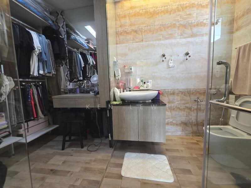 Bungalow House untuk Dijual di Taman Hulu Langat Jaya (Cheras) - Ken Lew - Bathroom - PropertyGuru.com.my