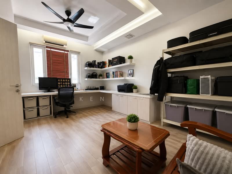 Bungalow House untuk Dijual di Taman Hulu Langat Jaya (Cheras) - Ken Lew - Study - PropertyGuru.com.my