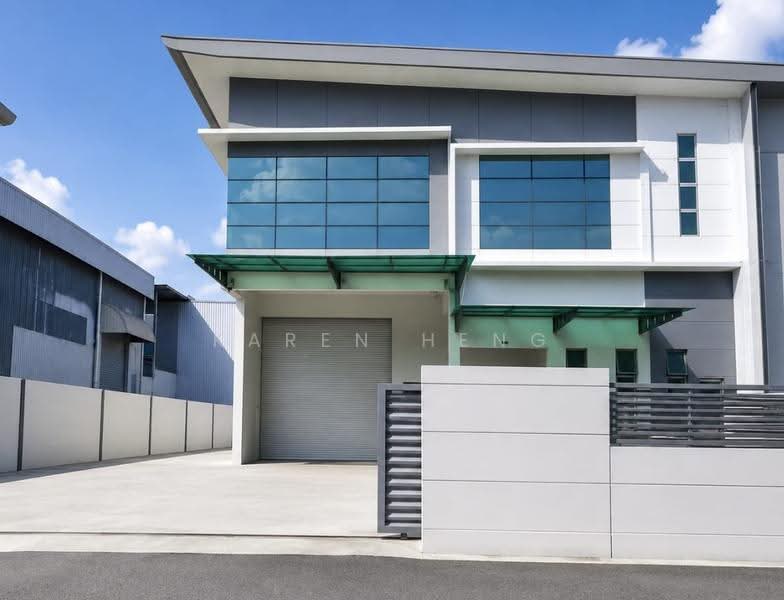 Semi-D Factory for Sale in Kempas Utama (Tebrau) - Karen Heng - Exterior - PropertyGuru.com.my