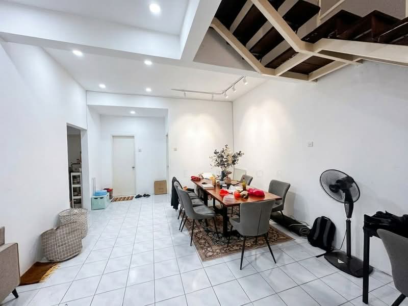 2-storey Terraced House for Sale in Ampang (Selangor) - Fazie Noor - Dining Room - PropertyGuru.com.my