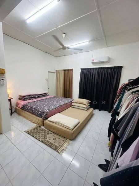 2-storey Terraced House for Sale in Ampang (Selangor) - Fazie Noor - Bedroom - PropertyGuru.com.my