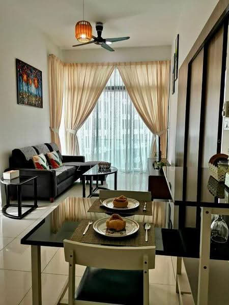 Kondominium untuk Disewa di Polo Residences - Qazin Khoo - Living Room - PropertyGuru.com.my