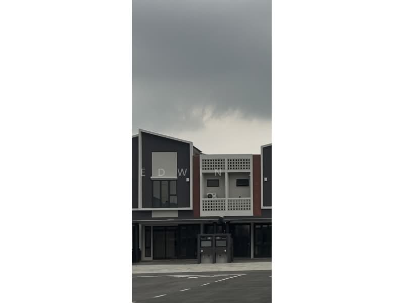 Rumah Teres untuk Dijual di Elmina (Shah Alam) - Edwin . - Exterior - PropertyGuru.com.my