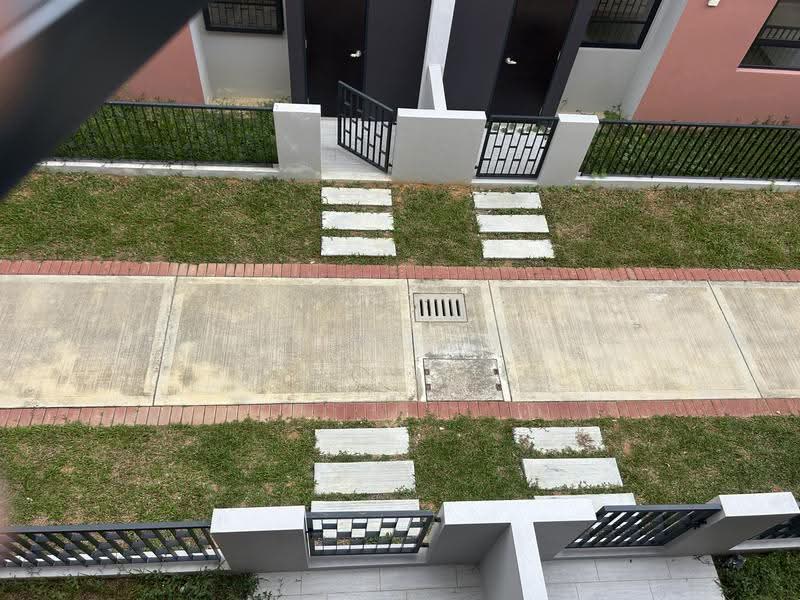 Rumah Teres untuk Dijual di Elmina (Shah Alam) - Edwin . - Exterior - PropertyGuru.com.my