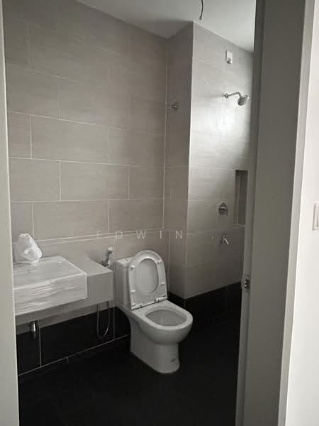 Rumah Teres untuk Dijual di Elmina (Shah Alam) - Edwin . - Bathroom - PropertyGuru.com.my