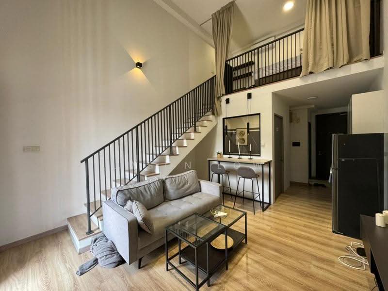 Kediaman Servis untuk Disewa di Emporis - Jason Low - Living Room - PropertyGuru.com.my