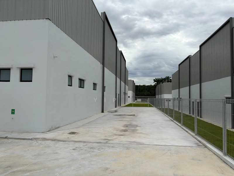 Kilang Berkembar untuk Disewa di Eco Business Park 1 (Johor Bahru) - Yip . - Exterior - PropertyGuru.com.my