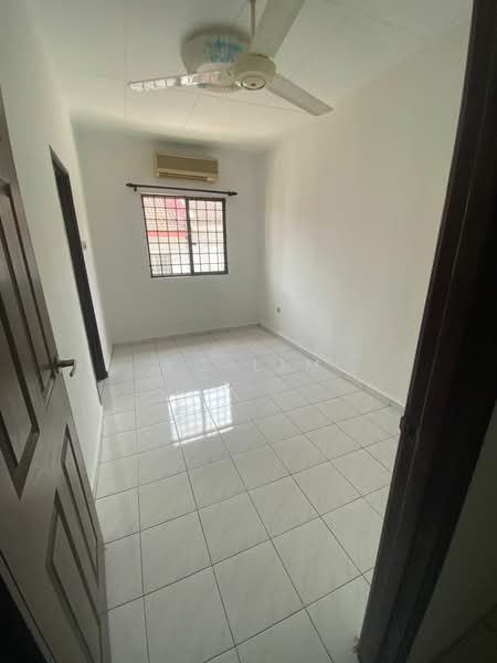 2-storey Terraced House for Sale in Bandar Damai Perdana (Cheras) - YC Lim - Room - PropertyGuru.com.my