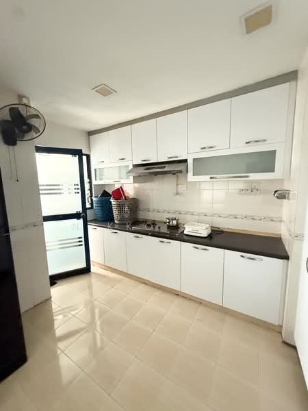 Pangsapuri untuk Dijual di Aster Court - Nikko Soh - Kitchen - PropertyGuru.com.my