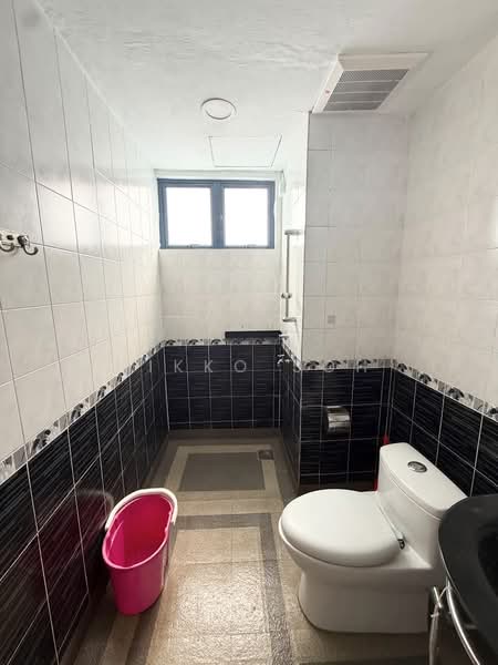 Pangsapuri untuk Dijual di Aster Court - Nikko Soh - Bathroom - PropertyGuru.com.my