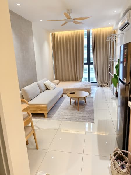 Kediaman Servis untuk Disewa di Majestic Residence - Feinie Tan - Living Room - PropertyGuru.com.my