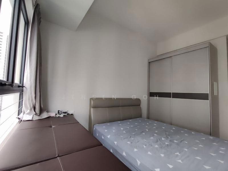 Condominium for Rent at Bay Point @ Country Garden Danga Bay - Jensen Goh - Bedroom - PropertyGuru.com.my