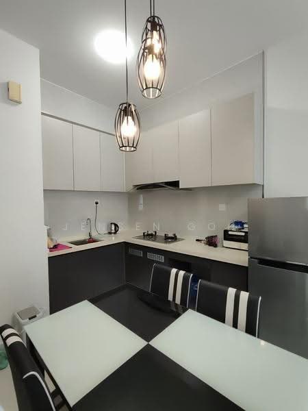 Condominium for Rent at Bay Point @ Country Garden Danga Bay - Jensen Goh - Kitchen - PropertyGuru.com.my