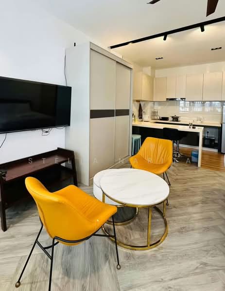 Condominium for Rent at Amberside @ Country Garden Danga Bay - Stella Narita - Living Room - PropertyGuru.com.my