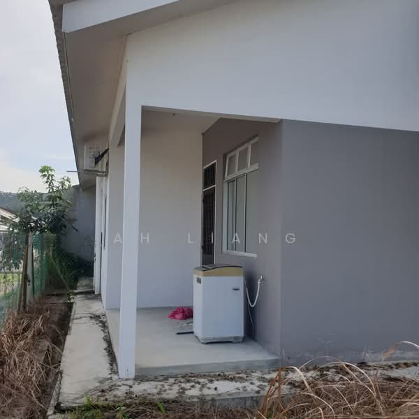 Rumah Teres untuk Dijual di Kangkar Pulai (Skudai) - Ah Liang - Exterior - PropertyGuru.com.my