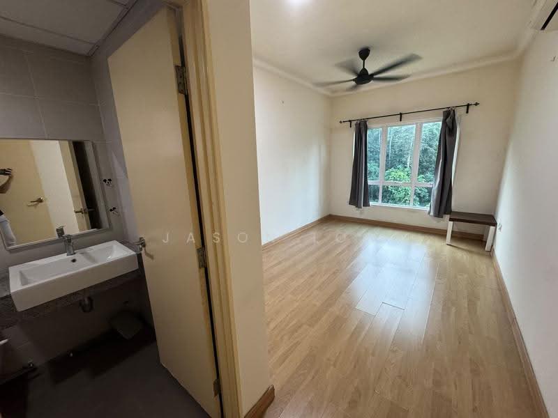 Kediaman Servis untuk Disewa di Metropolitan Square - Jason Low - Bathroom - PropertyGuru.com.my