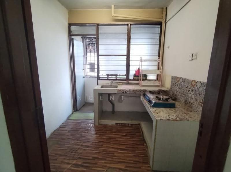 Rumah Flat untuk Disewa di Taman Bukit Rawang Jaya - Vincent Tan - Kitchen - PropertyGuru.com.my