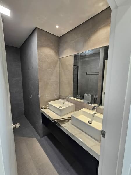 Kediaman Servis untuk Dijual di Cubic Botanical - Jack Yong - Bathroom - PropertyGuru.com.my