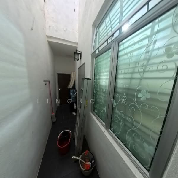 Rumah Bandar untuk Disewa di Sitiawan (Perak) - Lingko Tan - Exterior - PropertyGuru.com.my
