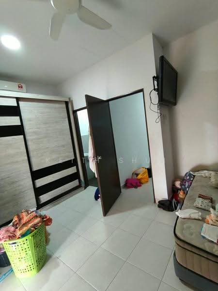2-storey Terraced House for Sale in Taman Pulai Mutiara (Iskandar Puteri (Nusajaya)) - Keith Shum - Bedroom - PropertyGuru.com.my