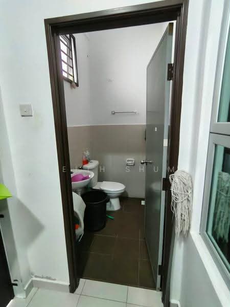 2-storey Terraced House for Sale in Taman Pulai Mutiara (Iskandar Puteri (Nusajaya)) - Keith Shum - Bathroom - PropertyGuru.com.my