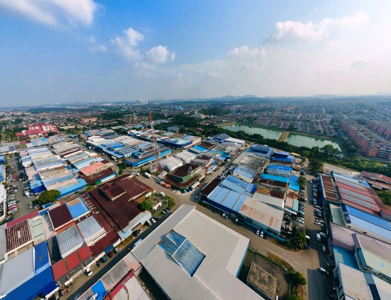 Kilang Berkembar untuk Dijual di Taman Universiti (Skudai) - Joshua Song - Exterior - PropertyGuru.com.my