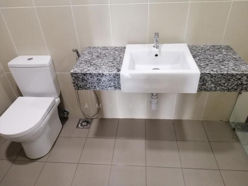 Kediaman Servis untuk Disewa di Res 280 - Amy Yap - Bathroom - PropertyGuru.com.my