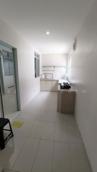 2-storey Terraced House for Rent in Setia Indah (Setia Alam) - Bee Har Chew - Kitchen - PropertyGuru.com.my