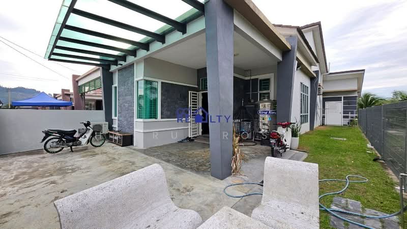 Semi-Detached House for Sale in Kulim (Kedah) - Hasrul Rosli - Exterior - PropertyGuru.com.my