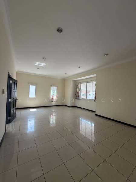 Bungalow House untuk Dijual di Kota Kinabalu (Sabah) - Fernando Ricky - Living Room - PropertyGuru.com.my