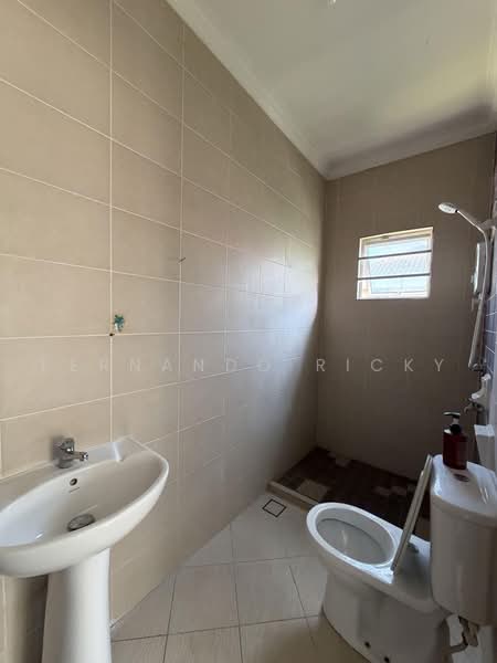Bungalow House untuk Dijual di Kota Kinabalu (Sabah) - Fernando Ricky - Bathroom - PropertyGuru.com.my