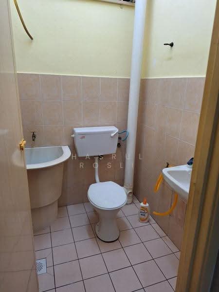 1-storey Terraced House for Sale in Sungai Petani (Kedah) - Hasrul Rosli - Bathroom - PropertyGuru.com.my