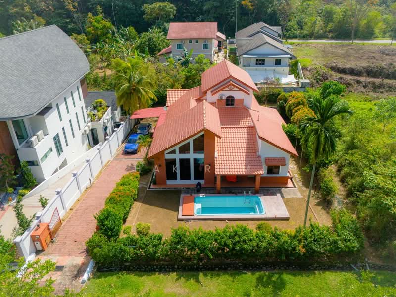 Bungalow House for Sale in Saujana Utama (Selangor) - Ishak Ramli - Exterior - PropertyGuru.com.my