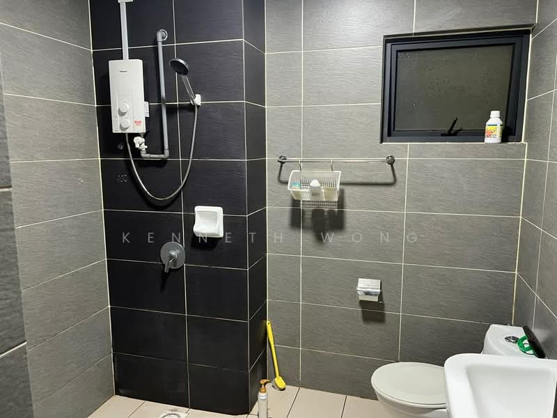 Condominium for Sale at The Henge - Kenneth Wong - Bathroom - PropertyGuru.com.my