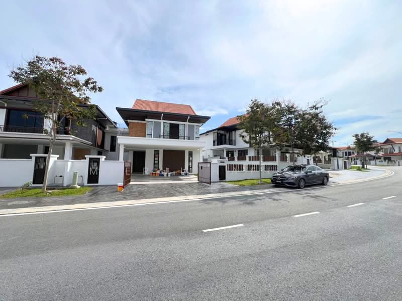 Rumah Berkembar untuk Dijual di Alam Sari (Bangi) - Amierul Hafizie - Exterior - PropertyGuru.com.my
