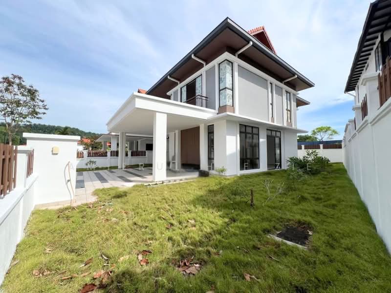 Rumah Berkembar untuk Dijual di Alam Sari (Bangi) - Amierul Hafizie - Exterior - PropertyGuru.com.my
