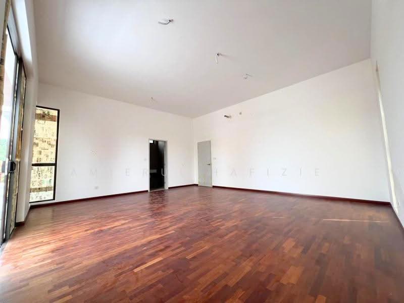 Rumah Berkembar untuk Dijual di Alam Sari (Bangi) - Amierul Hafizie - Living Room - PropertyGuru.com.my