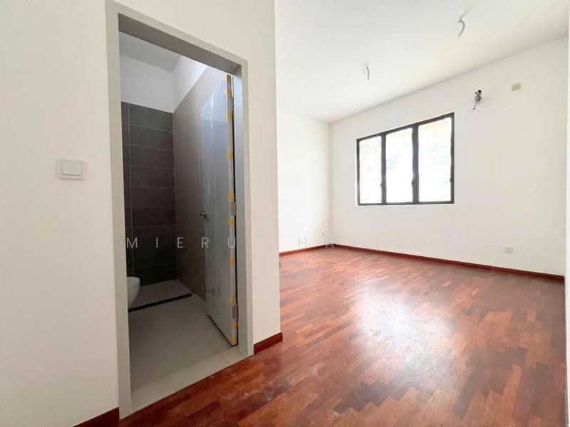 Rumah Berkembar untuk Dijual di Alam Sari (Bangi) - Amierul Hafizie - Interior - PropertyGuru.com.my