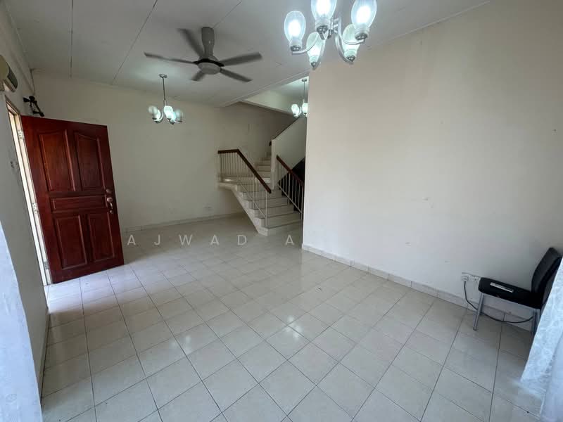Rumah Teres 1.5-Tingkat untuk Dijual di Kota Puteri (Batu Arang) - Ajwad Azizan - PropertyGuru.com.my